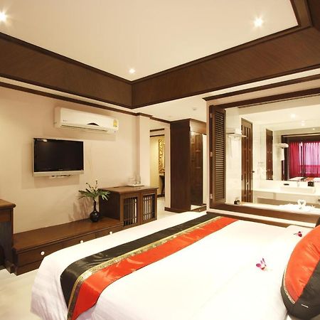 Rayaburi Hotel, Patong Exterior foto