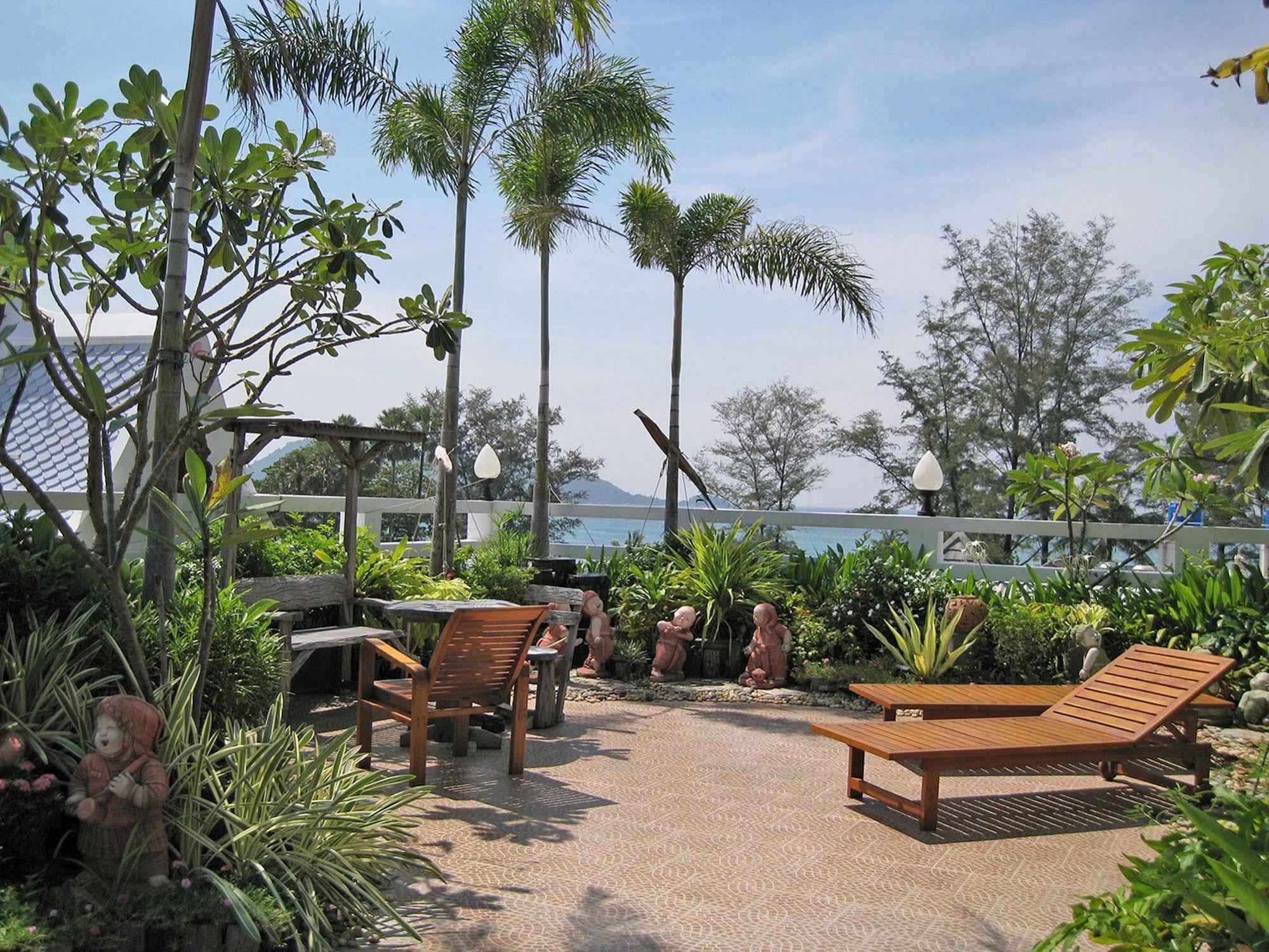 Rayaburi Hotel, Patong Exterior foto